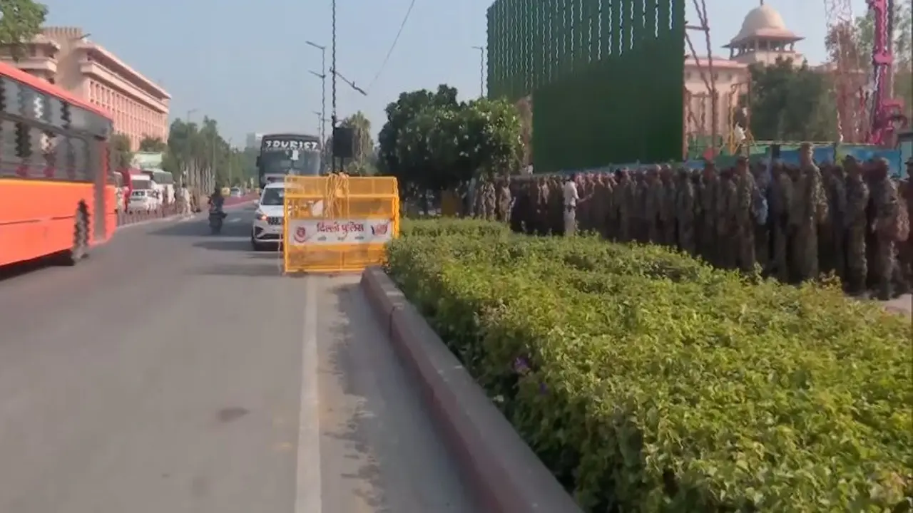 Delhi Traffic Police Issues Advisory Over Jantar Mantar Protest, Commuters Advised to Use Alternate Routes Delhi Traffic Police Issues Advisory Over Jantar Mantar Protest, Commuters Advised to Use Alternate Routes