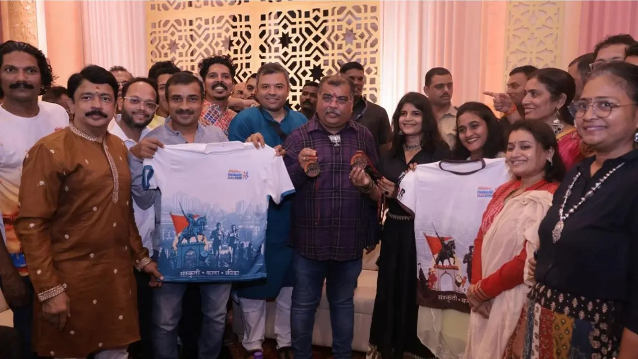 थीम टी-शर्ट और मेडल लॉन्च...‘डोंबिवलीकर फ्रेंडशिप रन’ के तीसरे संस्करण की तारीख आई सामने, 29 नवंबर को होगा आयोजन Dombivlikar Friendship Run