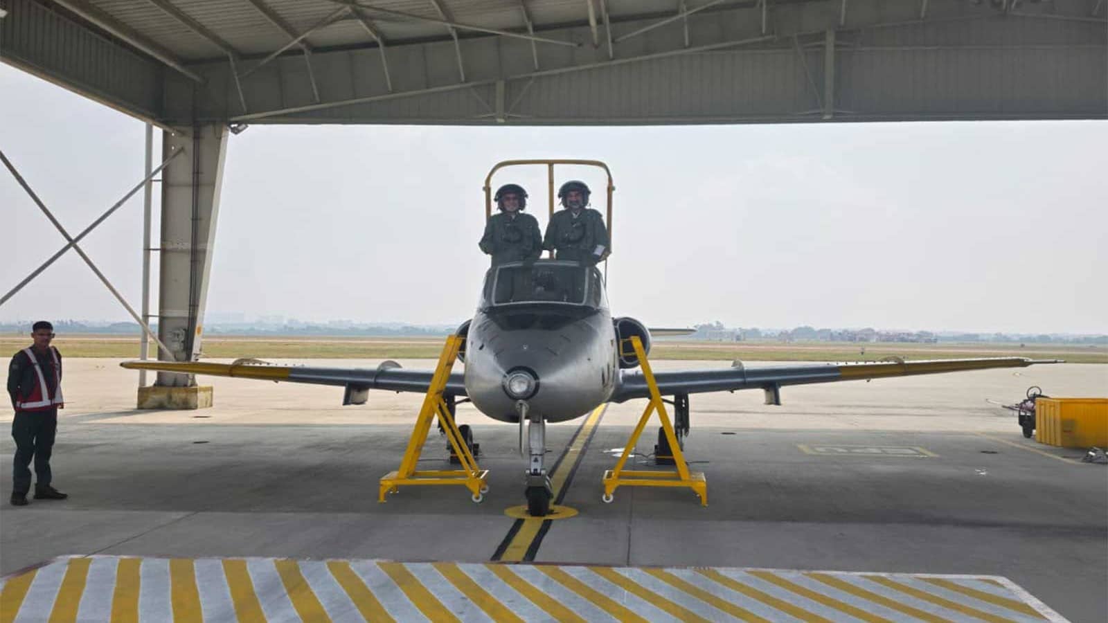 'Dream Come True': Air Chief Marshal AP Singh Completes Final Sortie in Kiran Aircraft, Bringing IAF Flying Journey Full Circle