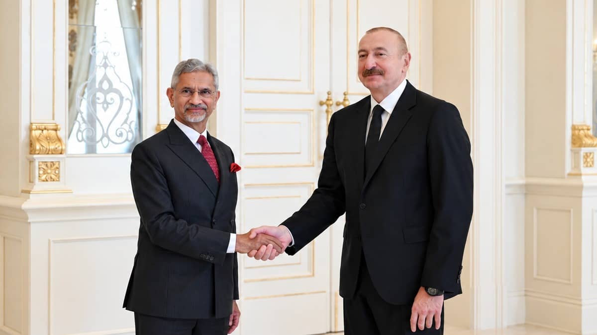 EAM Jaishankar Meets Azerbaijan President Ilham Aliyev in Baku; Focus on Connectivity and North-South Corridors