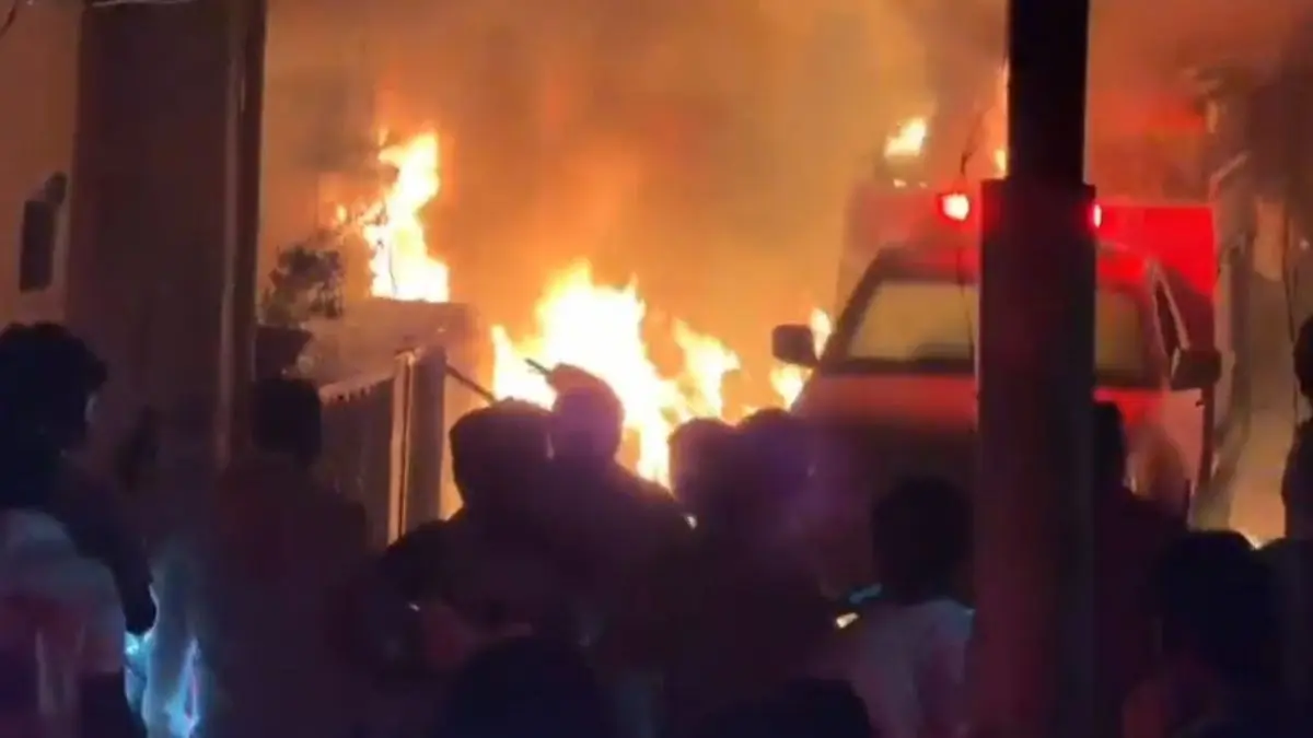 Odisha: One Killed, Four Injured in Suspected Illegal Firecracker Explosion in Jagatsinghpur Fire breaks out at firecracker warehouse in Hingoli