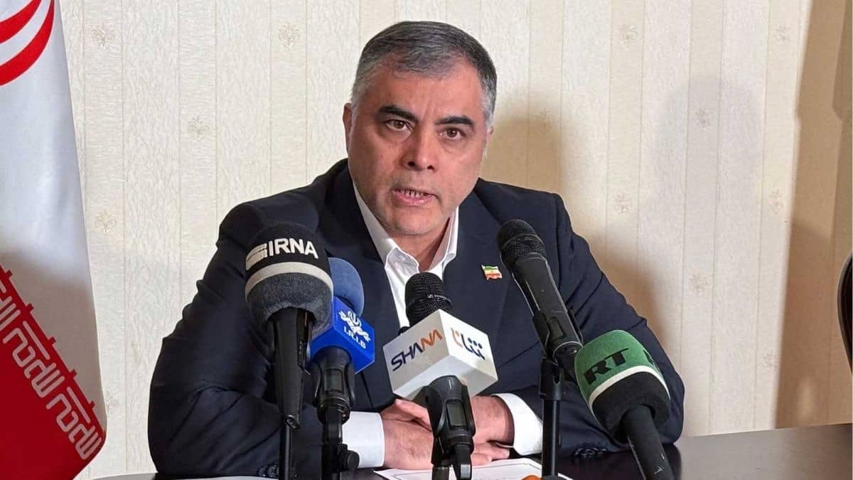 Iran Oil Minister Resigns, Replaced By Top Executive Amid US Blockade On Tehran’s Exports