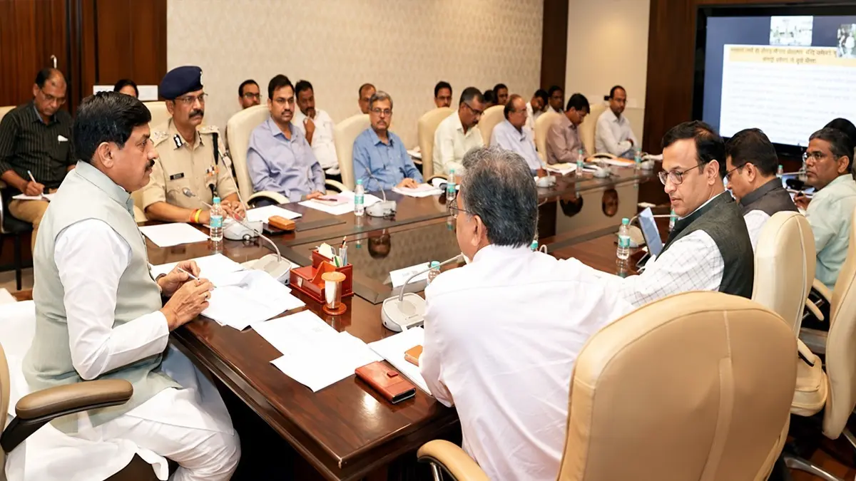 जन विश्वास अभियान के दौरान सभी अधिकारी फील्ड में रहकर जन समस्याओं का करें निराकरण - मुख्यमंत्री डॉ. यादव जन विश्वास अभियान के दौरान सभी अधिकारी फील्ड में रहकर जन समस्याओं का करें निराकरण - मुख्यमंत्री डॉ. यादव