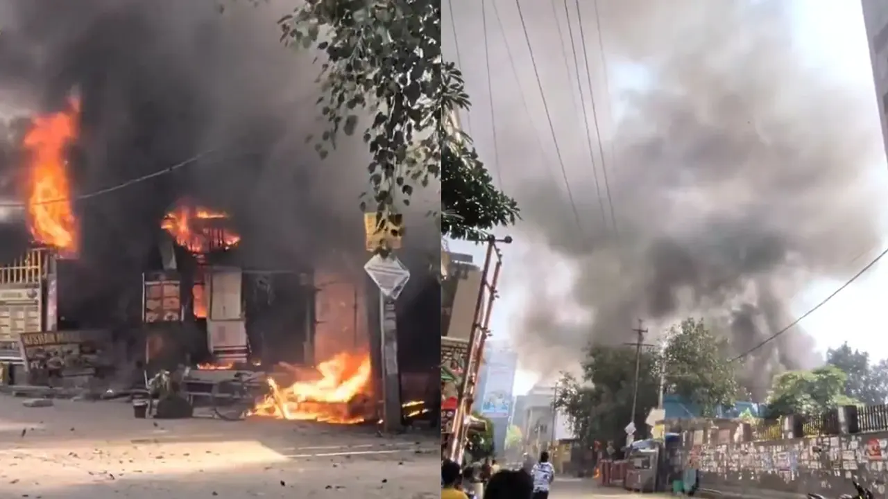 ताबड़तोड़ फटने लगे LPG सिलेंडर, आसमान में छाया धुंए का गुबार...नोएडा में कई दुकानों में लगी भीषण आग, एक की मौत की खबर Massive fire breaks out in Noida’s Sector 125, several food outlets gutted; rescue ops underway
