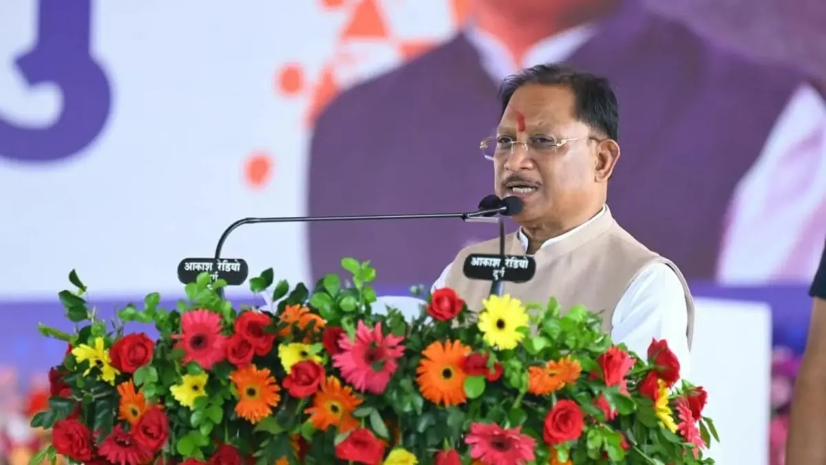 मातृशक्ति के सम्मान और स्वावलंबन का मजबूत आधार बनी महतारी वंदन योजना: मुख्यमंत्री श्री विष्णु देव साय मातृशक्ति के सम्मान और स्वावलंबन का मजबूत आधार बनी महतारी वंदन योजना: मुख्यमंत्री श्री विष्णु देव साय