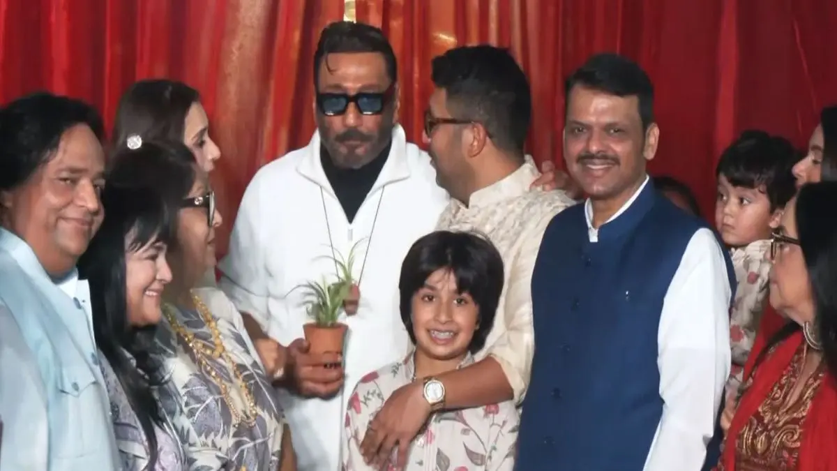 Maharashtra CM Fadnavis, Jackie Shroff, Jeetendra, Among Others Attend Naming Ceremony Of Bappi Lahiri Marg Naming Ceremony Of Bappi Lahiri Marg