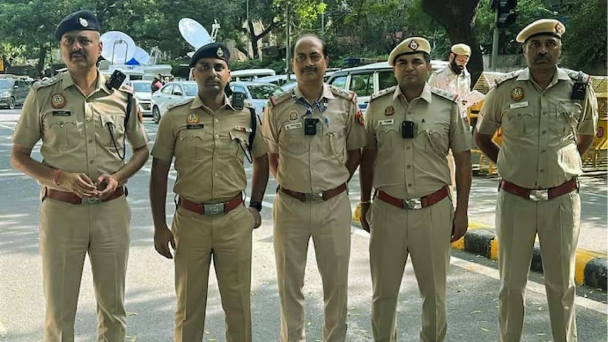 Police Deploy Bodycams, 35,000 Personnel Ahead Of CJP Protest; ‘Govt Waging War On Its People’