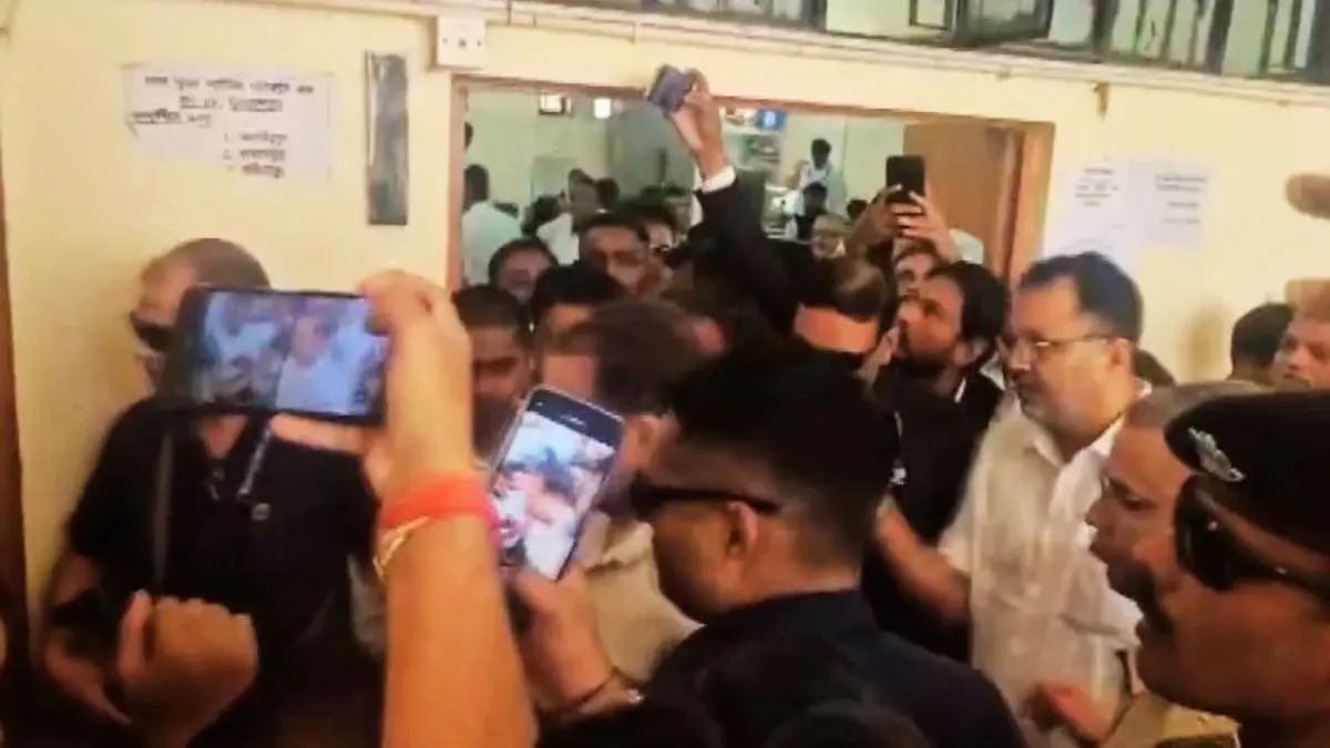राहुल गांधी मानहानि केस में हुए दोषमुक्त, सुल्तानपुर कोर्ट ने सुनाया फैसला; अमित शाह पर टिप्पणी से जुड़ा है मामला Rahul Gandhi