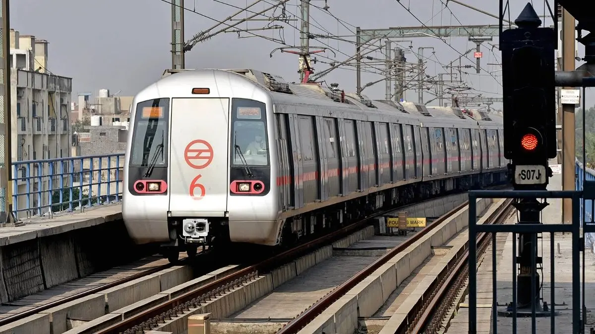 राजधानी में बढ़ते प्रदूषण ने डराया, GPAP 1 लागू होने के बाद एक्शन में DMRC, गुरुवार से दिल्ली मेट्रो के बढ़ेंगे फेरे; जानिए पूरा अपडेट राजधानी में बढ़ते प्रदूषण ने डराया, GPAP 1 लागू होने के बाद एक्शन में DMRC, गुरुवार से दिल्ली मेट्रो के बढ़ेंगे फेरे; जानिए पूरा अपडेट