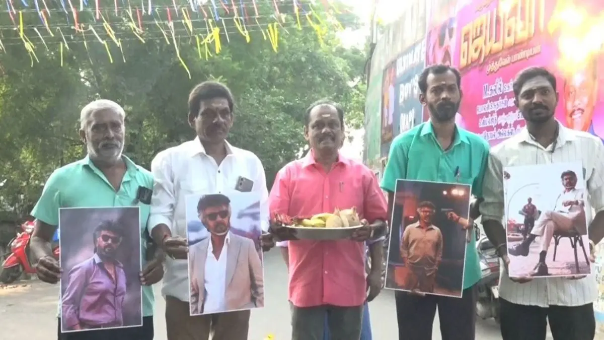 Rajinikanth Fans Create Special Rangoli At Arulmigu Selva Vinayagar Temple, Pray For Jailer 2 Success Rajinikanth Fans Create