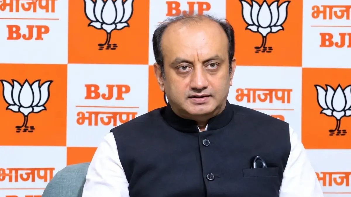 'दिमागी नक्सल' कांग्रेस, ने जनता का जनादेश खो दिया, उसके पास एक ही रास्ता बचा है, अराजकता चुनो...', INDI के विरोध प्रदर्शन पर BJP का हमला 'संवैधानिकता से नहीं, अराजकता से है कांग्रेस का रिश्ता...' सुधांशु त्रिवेदी का INDIA ब्लॉक पर हमला