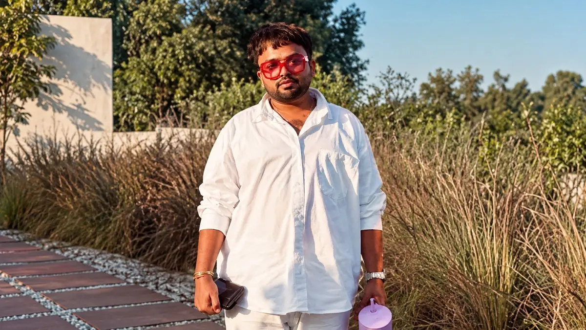 Social Media Influencer Mad Sandhu Shot Dead in Amritsar Social Media Influencer Mad Sandhu Shot Dead in Amritsar
