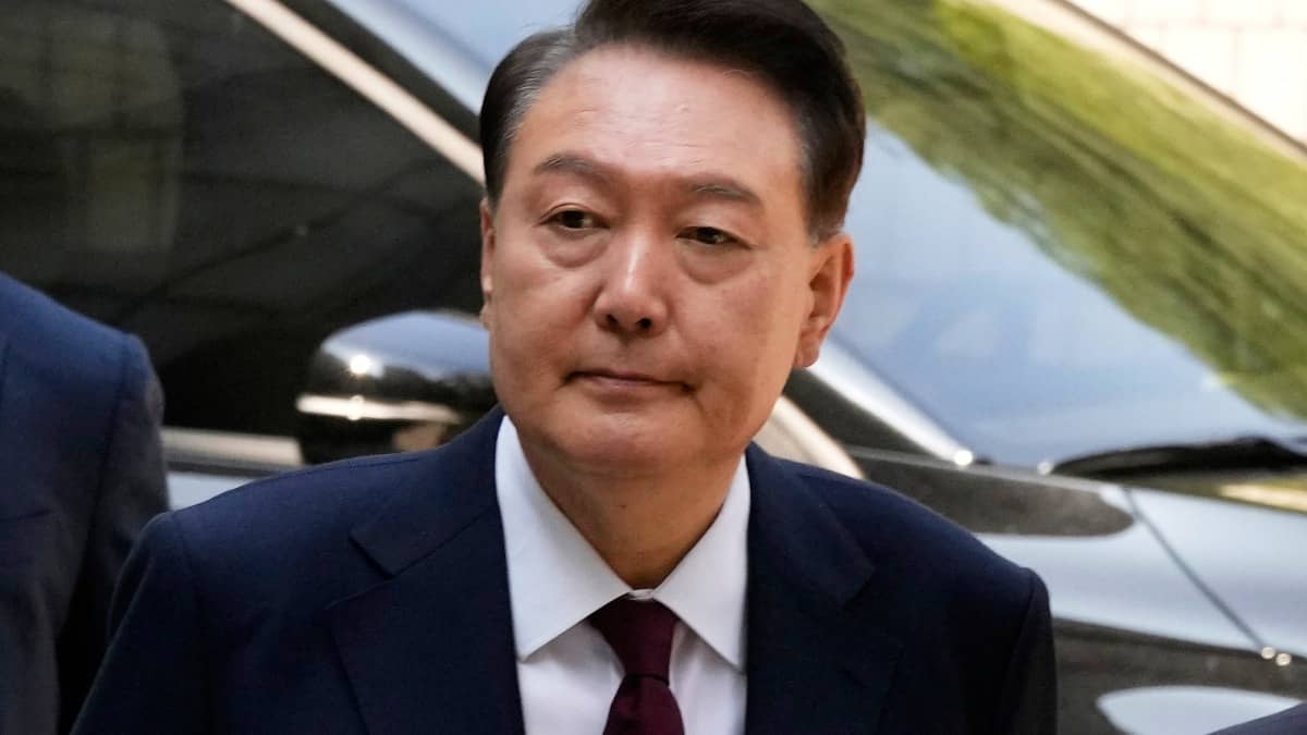 South Korean Prosecutor Seeks Death Penalty for Ex-President Yoon Over Martial Law Debacle