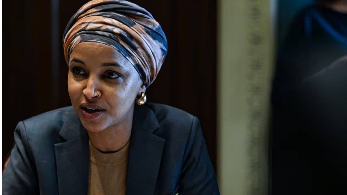 US Authorities Raid Ilhan Omar’s Home In Federal Investigation Ahead Of Midterms
