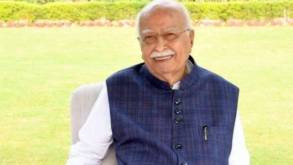 Veteran BJP Leader LK Advani Hospitalised With Chest Infection