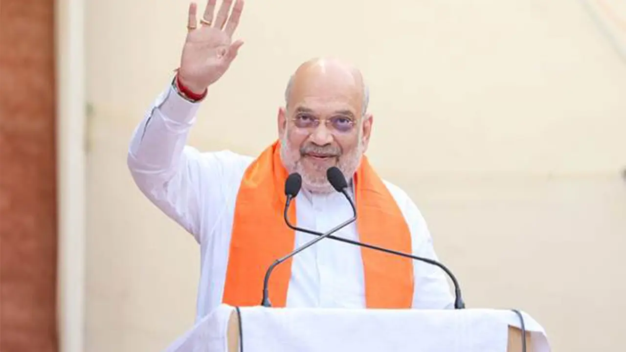 'We Ended Naxalism, Time to Eliminate Drug Menace in Punjab': Amit Shah 'We Ended Naxalism, Time to Eliminate Drug Menace in Punjab': Amit Shah