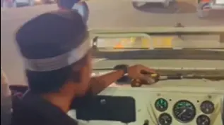 Hyderabad Man Arrested for Brandishing Air Rifle in Open Jeep While Making Reel | VIDEO 21-year-old man arrested for brandishing rifle