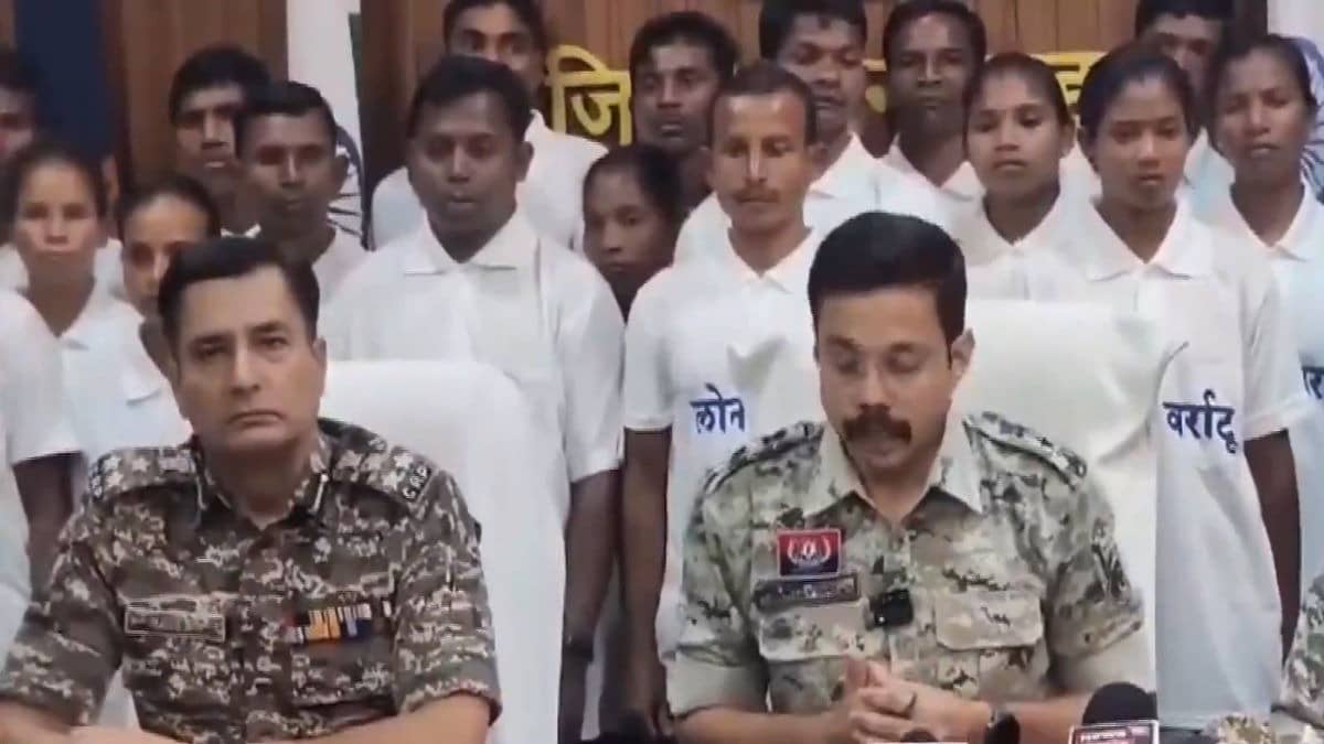 27 Maoists Carrying ₹65 Lakh Bounty, 10 Other Naxals Surrender In Chhattisgarh