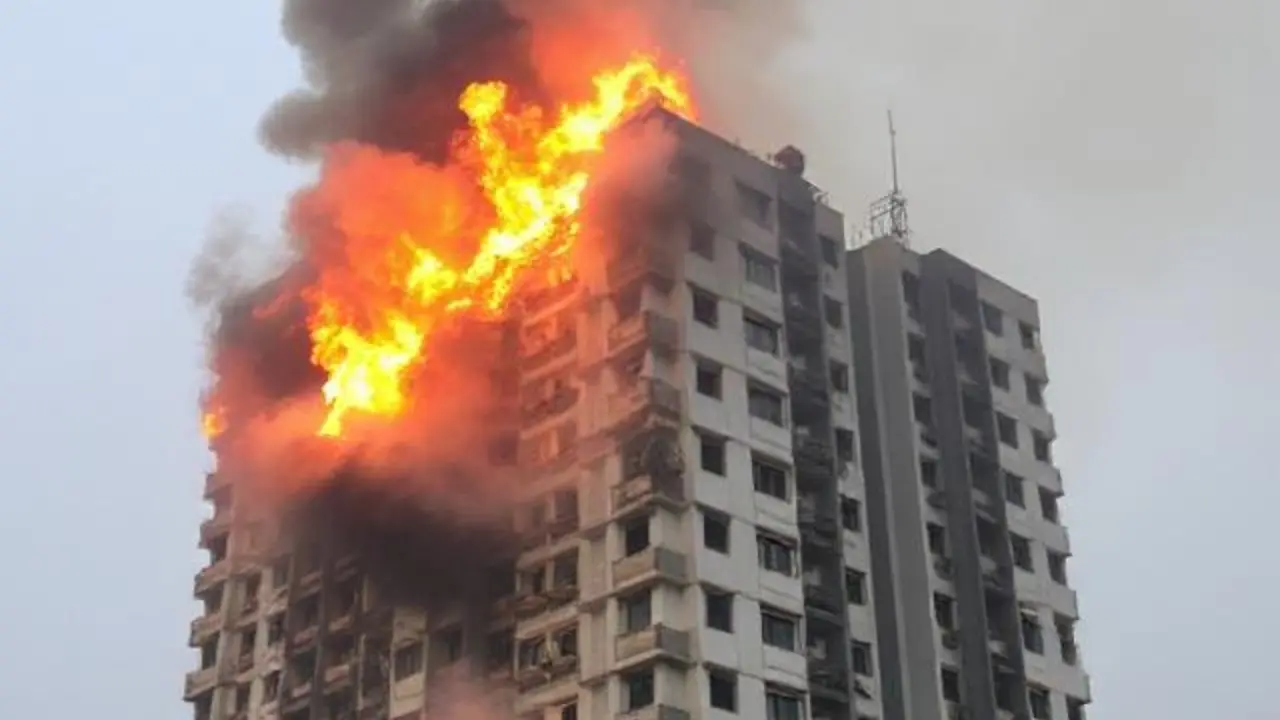3 Charred to Death, One Injured as Fire Breaks Out in 12-Storey Residential Building in Rajkot