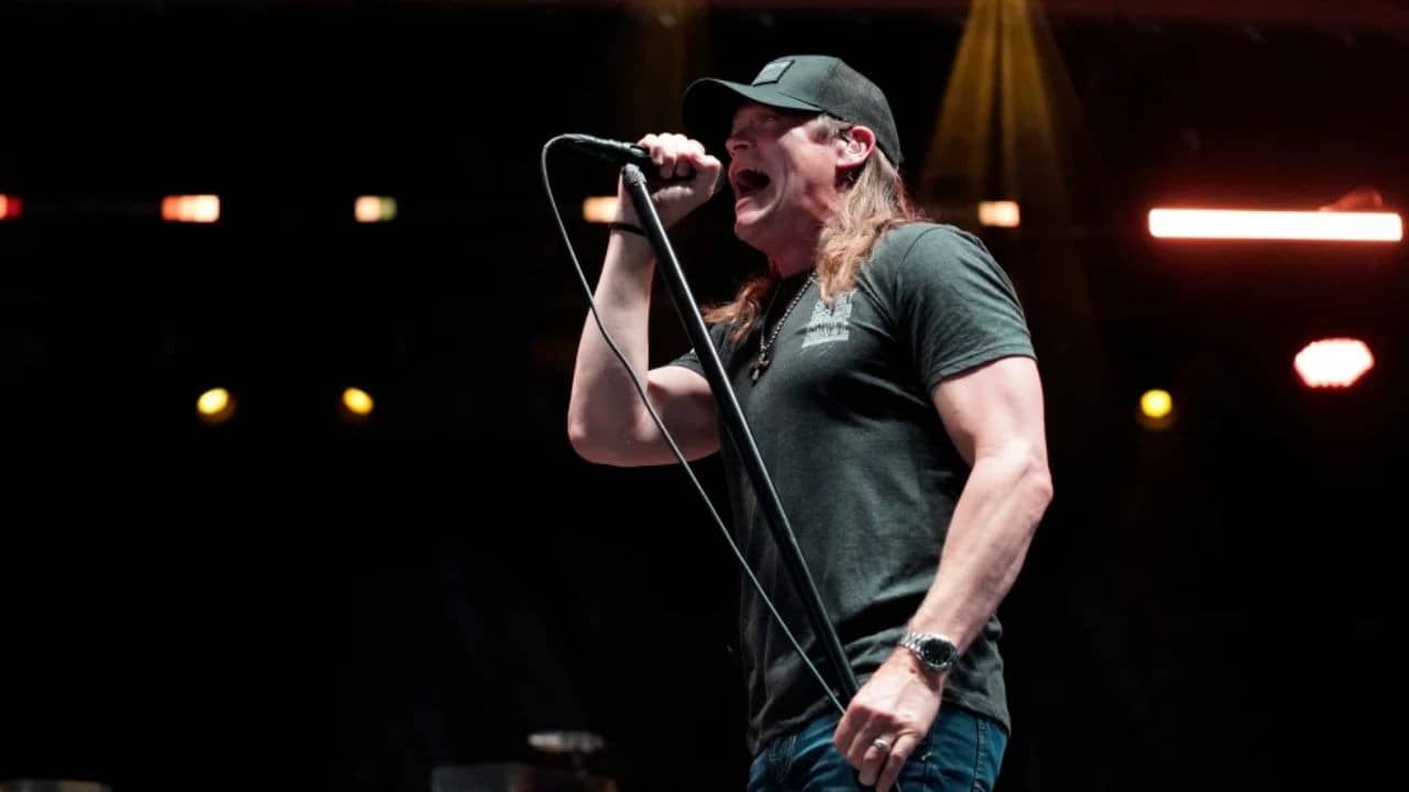 3 Doors Down vocalist Brad Arnold dies at 47