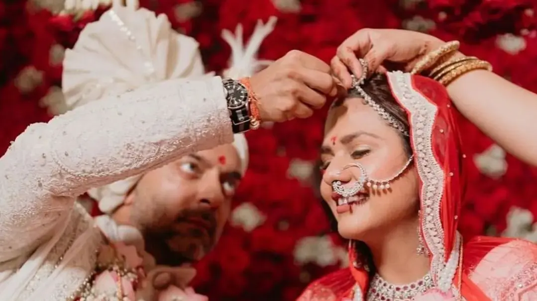 गर्लफ्रेंड को लेकर भारत लौटा दूसरा पति तो थाने पहुंचीं दलजीत, मुंबई पुलिस के पास कराई FIR