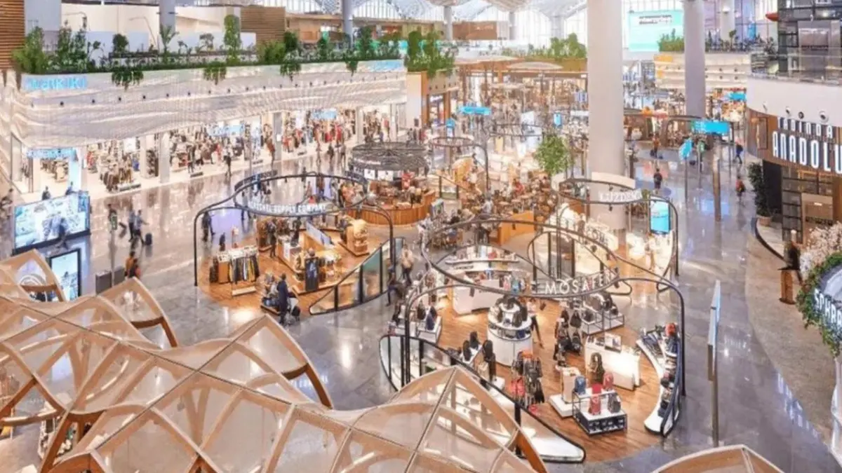 ₹565 for one banana? Travellers slam Istanbul Airport as the ‘world’s most expensive’