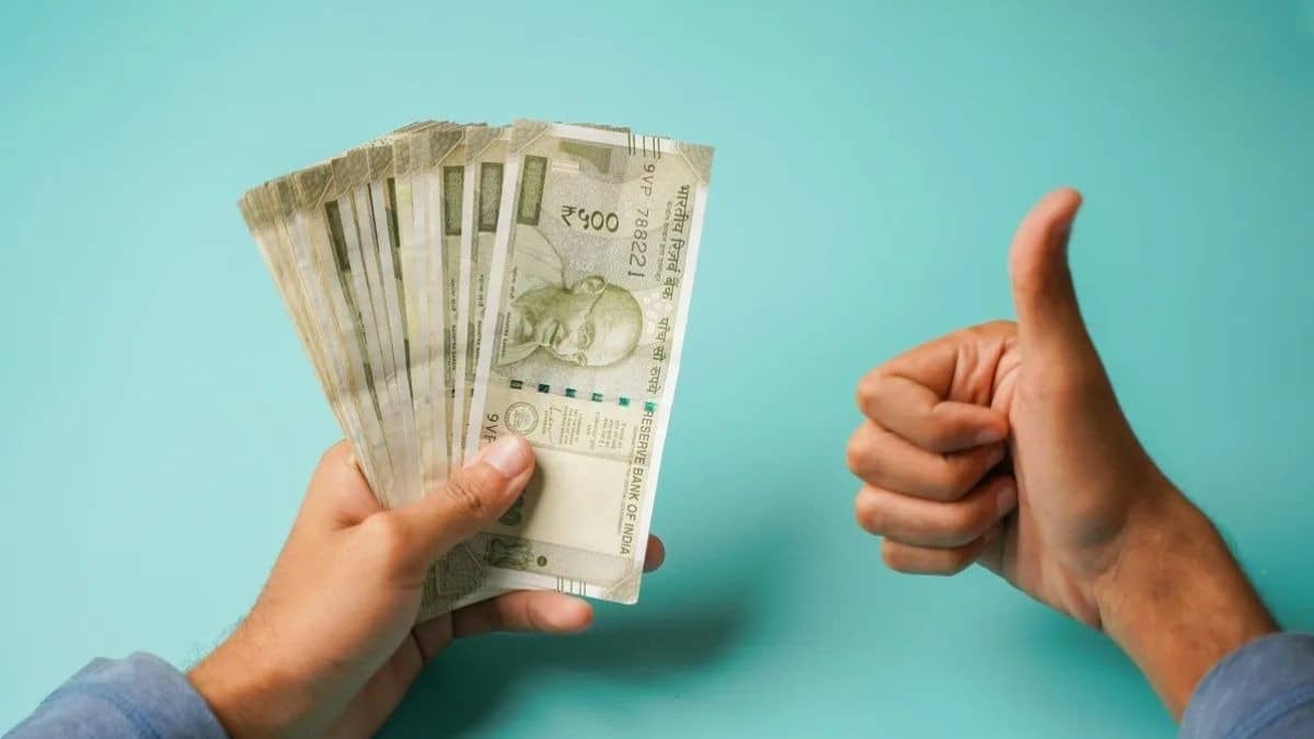 8 वा वेतन आयोग: सरकार डीए मूळ वेतनात विलीन करणार का? अर्थ मंत्रालयाने संसदेत उत्तर दिले