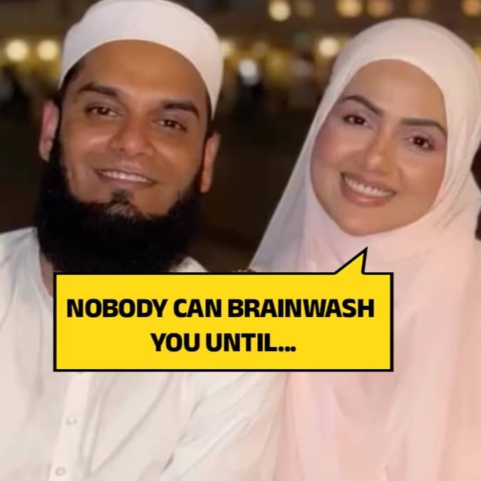 A file photo of Sana Khan and Mufti Anas 