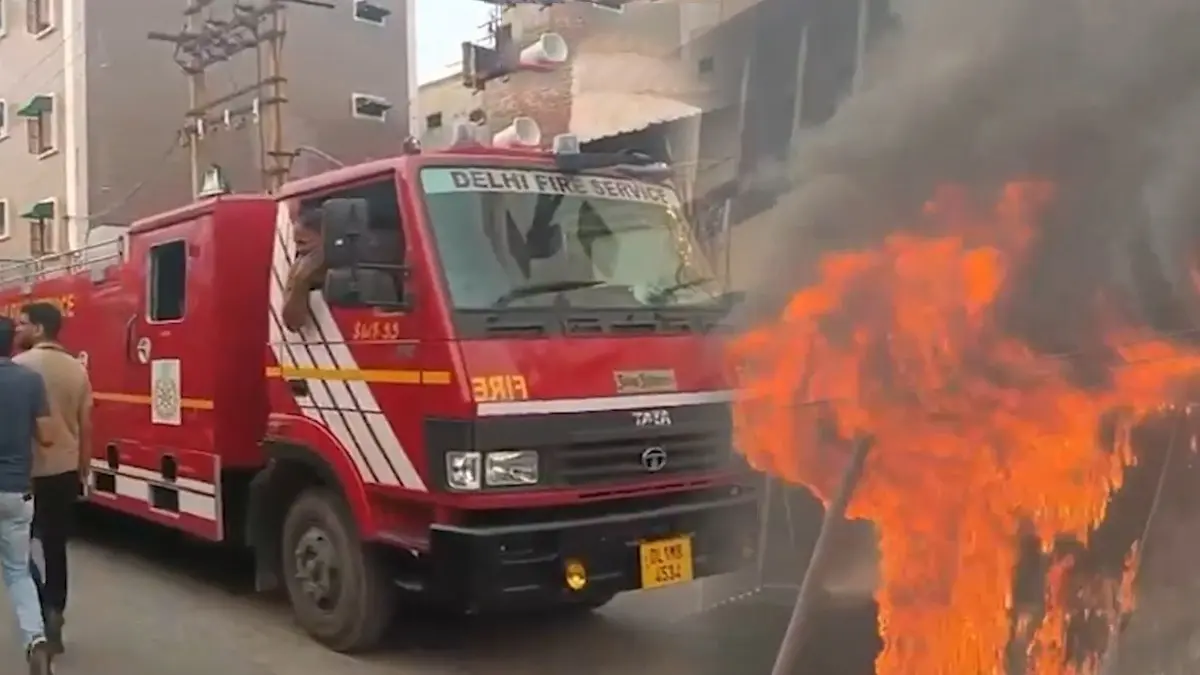 A major fire broke out in the Wazirpur Industrial Area of Delhi on Saturday.