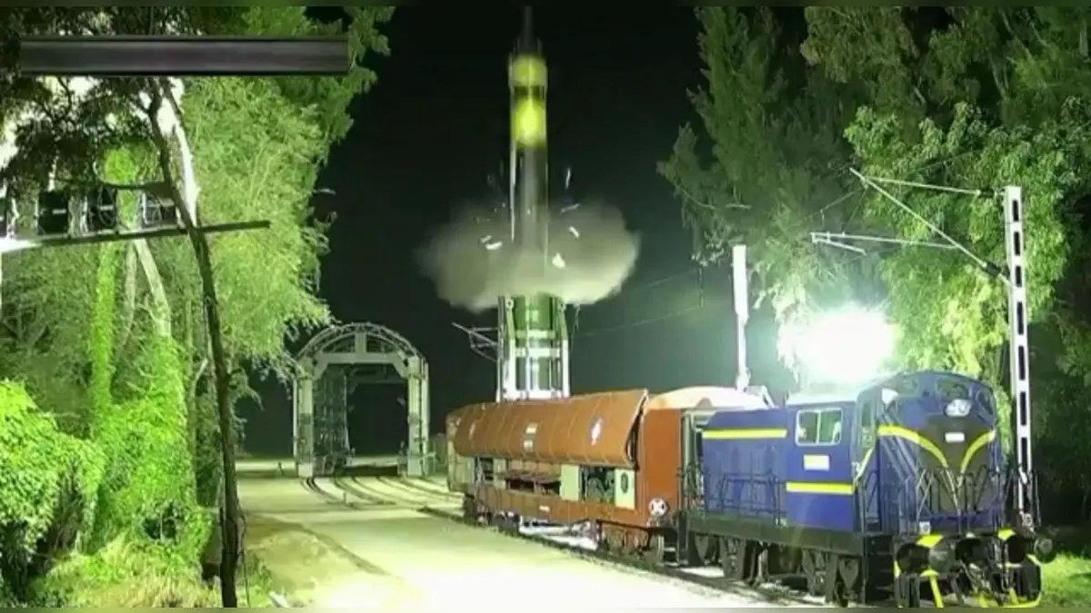 A next-generation system, Agni-Prime builds on the Agni series with a canisterised, solid-fuel design that allows it to be stored for long periods and launched at short notice.