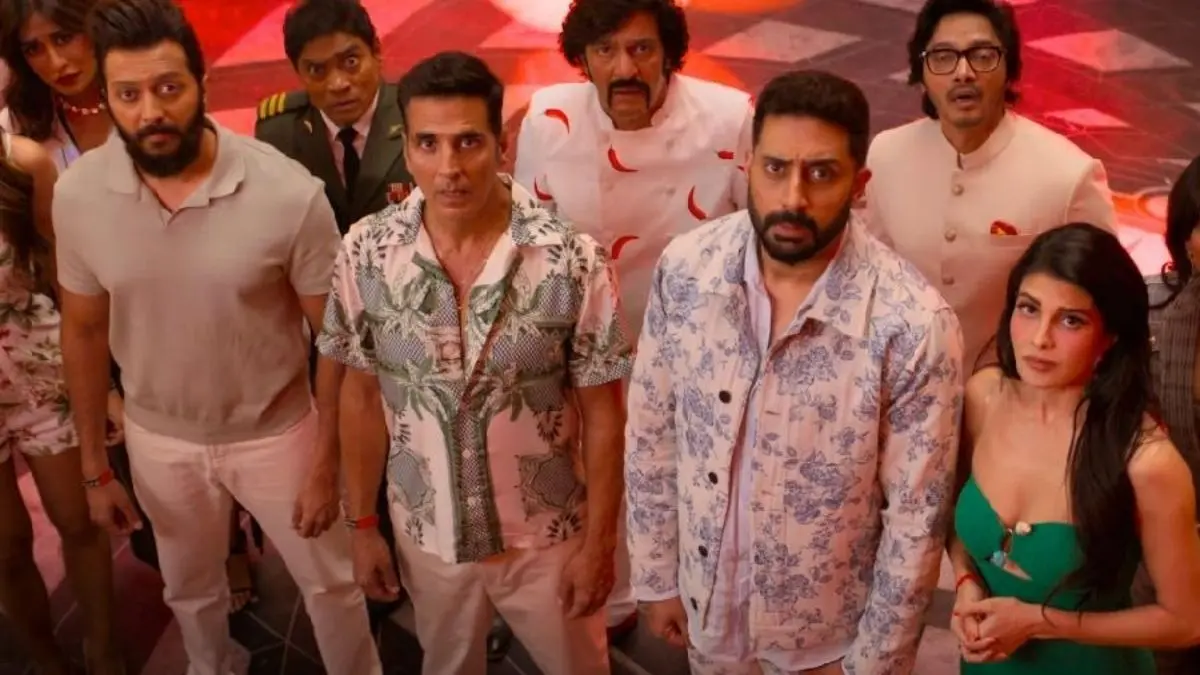 A poster of Housefull 5