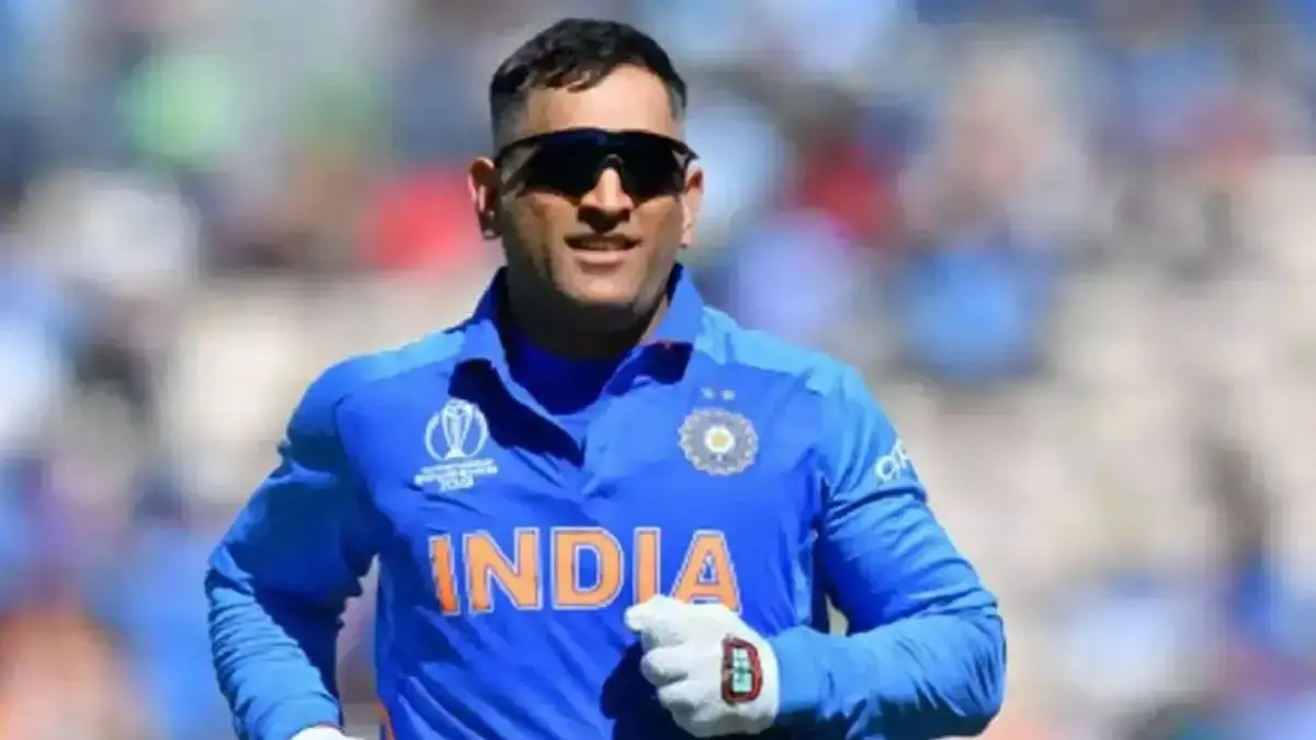 Aakash chopra explains why ms dhoni becoming team india heach coach not easy