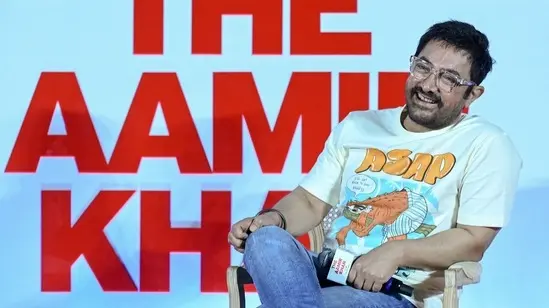 Aamir Khan confirmed dating Gauri Spratt at a media event