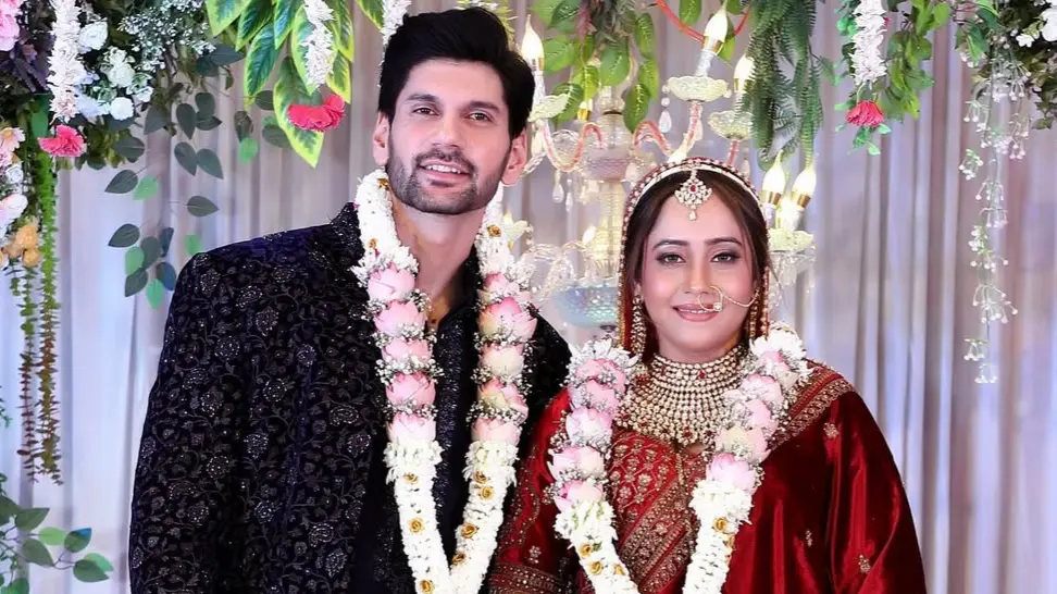 Balika Vadhu Actress Aasiya Kazi Gets Married To Longtime Boyfriend Gulshan Nain | First Photos Aasiya Kazi ties the knot with Gulshan Nain.