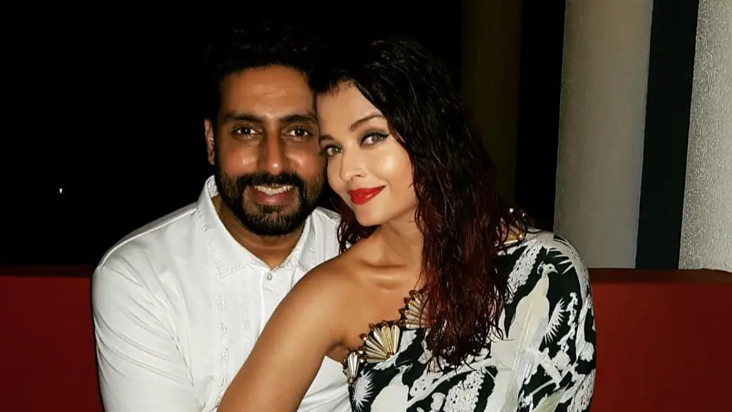 Abhishek Bachchan-Aishwarya Rai Divorce: Amid Rumours, Couple Spends Time With Aaradhya In Dubai Abhishek Bachchan and Aishwarya Rai