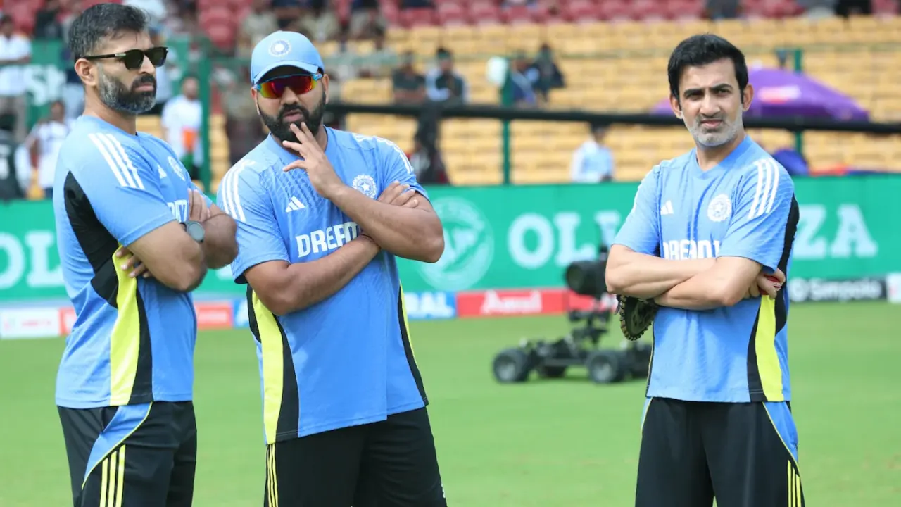 Ex-India Cricketer Slams IPL Star's Inclusion In India's Test Squad, Feels He 'Serves No Purpose' Abhishek Nayar, Rohit Sharma and Gautam Gambhir