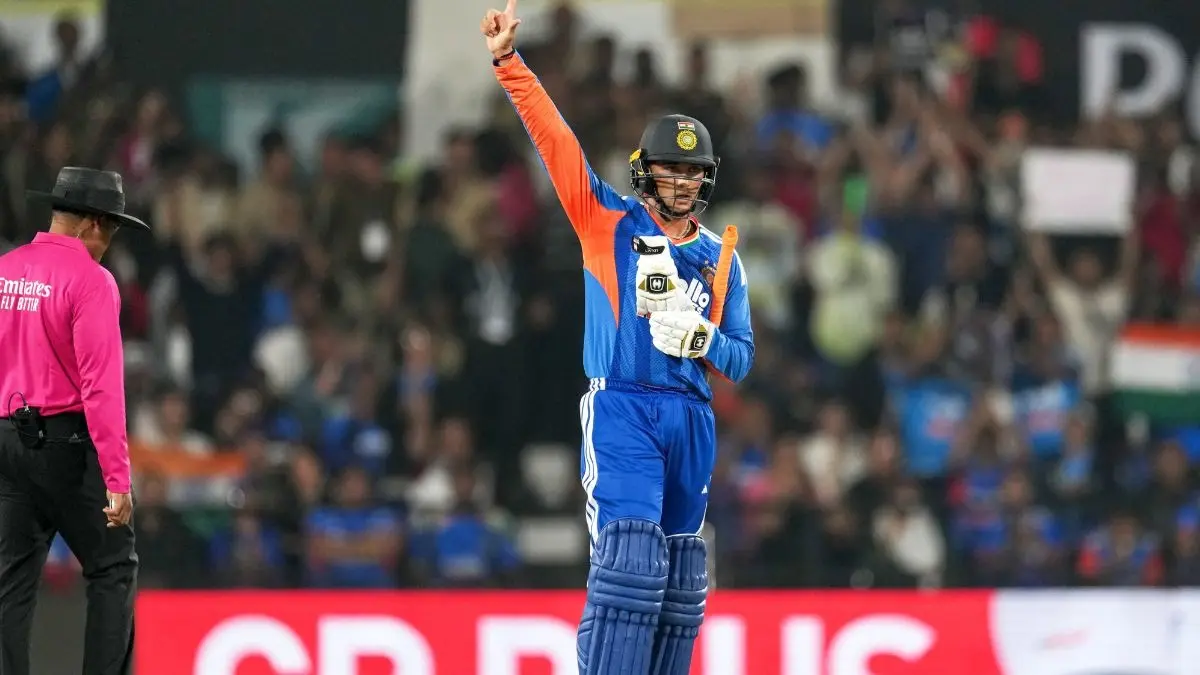 abhishek sharma broke yuvraj singh record of most sixes in t20 match ind vs nz