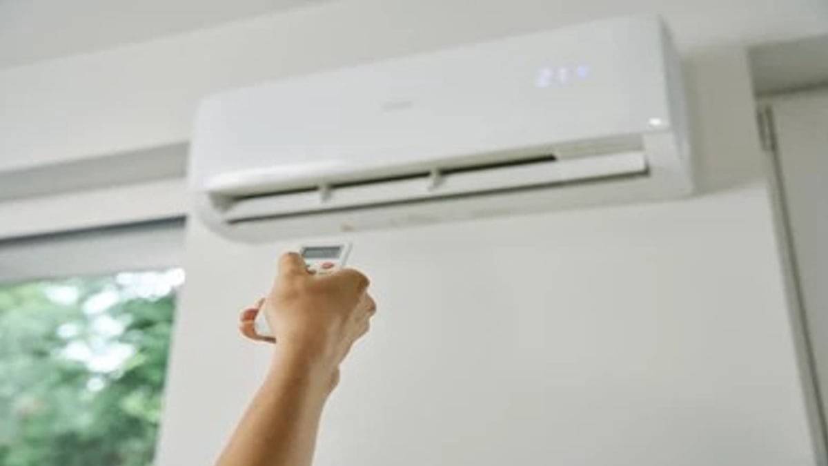 AC temperature to be fixed between 20°C to 28°C, new announcement by union minister.