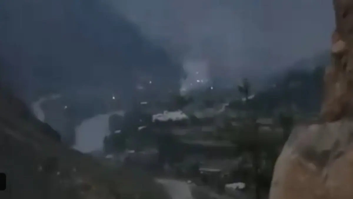 Afghanistan-Pakistan Border Clashes Escalate, Intense Gunfire Exchange Reported