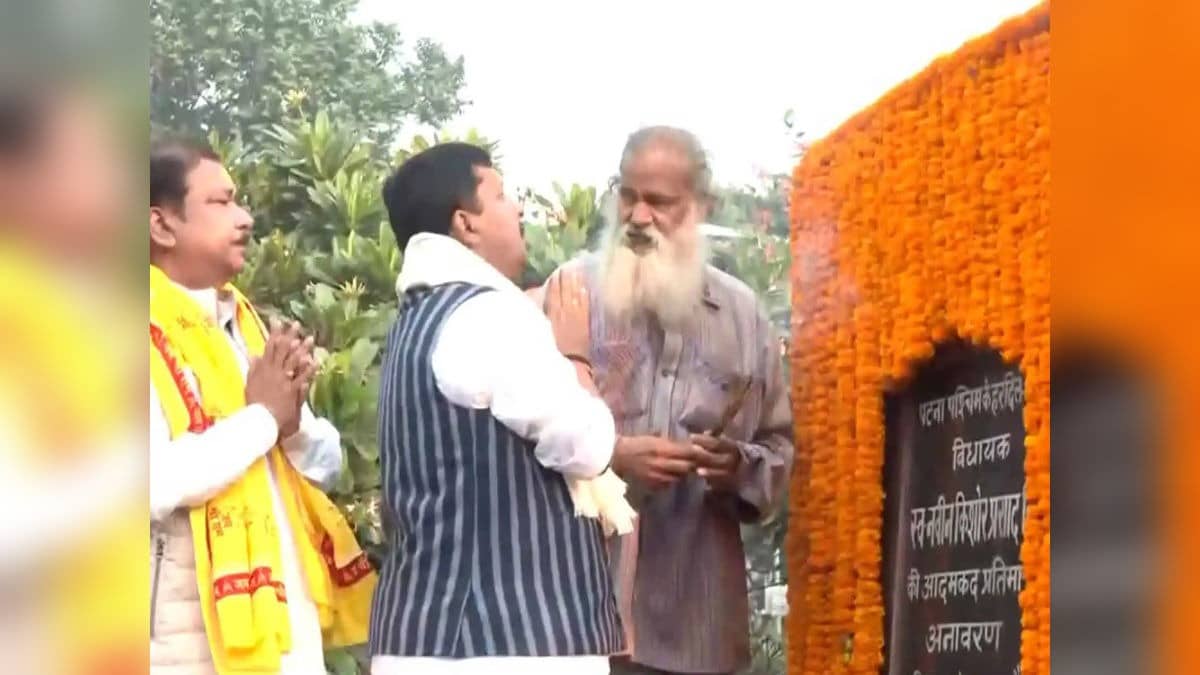Ahead Of Assuming Charge As BJP Working President, Nitin Nubin Pays Tribute To Father In Bihar's Patna