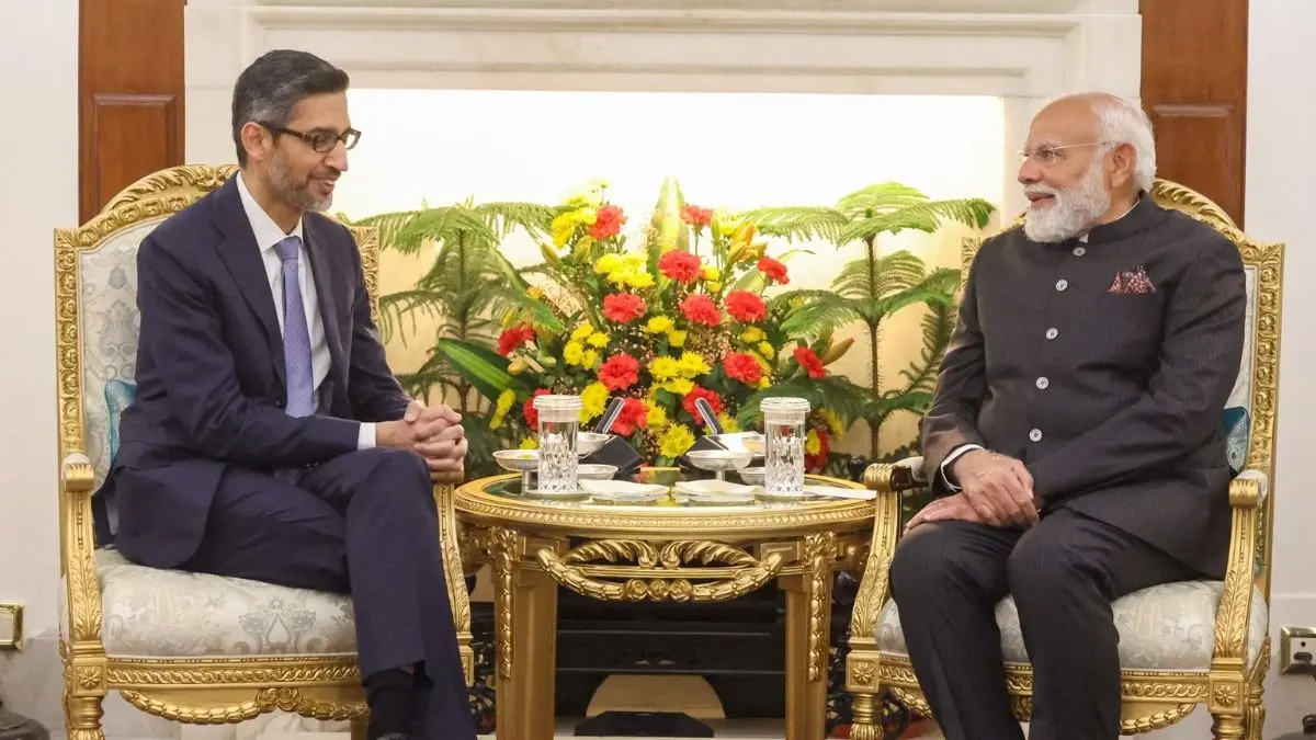 PM मोदी से सुंदर पिचाई ने की मुलाकात, कहा- समिट में हमें एक साथ लाने के लिए पीएम का धन्यवाद, बताया Google भारत में क्या-क्या कर रहा काम AI Impact Summit 2026