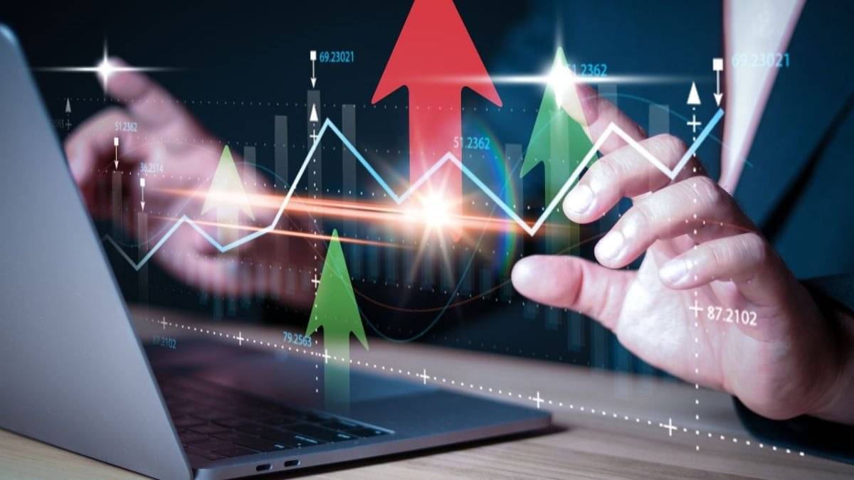 republicworld.com - Avishek Banerjee - Can AI Help You Make Lakhs from the Stock Market? Here's What We Found