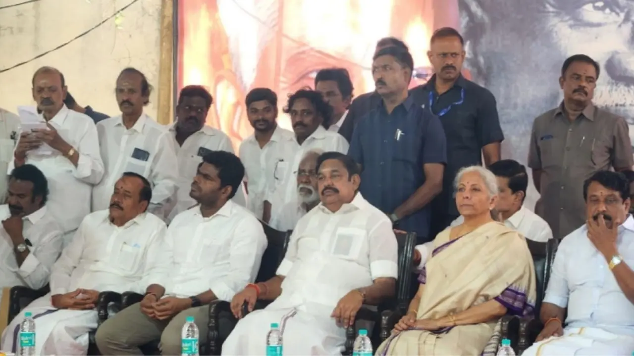 AIADMK's Edappadi K Palaniswami Meets Finance Minister Nirmala Sitharaman in Chennai AIADMK's Edappadi K Palaniswami Meets Finance Minister Nirmala Sitharaman in Chennai