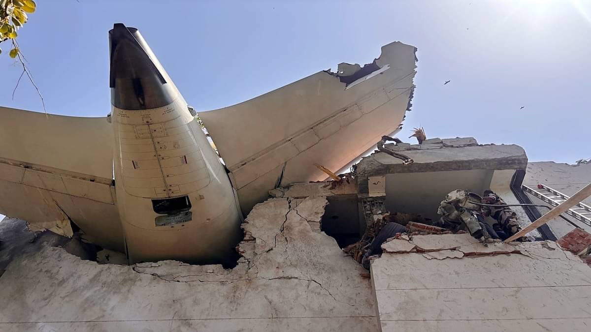 Air India Crash: Did Boeing 787 8 Dreamliner Suffer Engine Failure At Air India Crash: Did Boeing 787 8 Dreamliner Suffer Engine Failure At