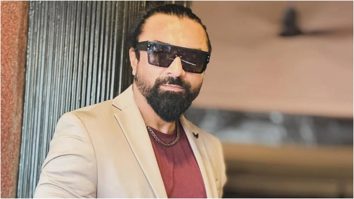 Bigg Boss 7 Fame Ajaz Khan Booked For Rape Amid House Arrest ...