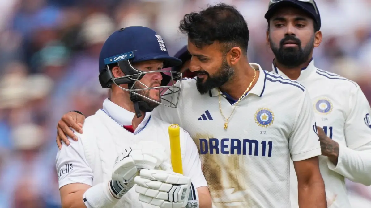 Akash Deep, Ben Duckett