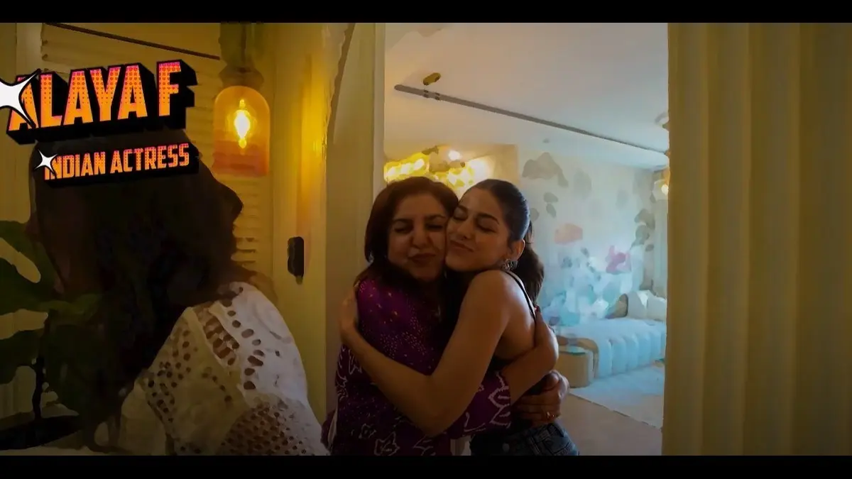 Alaya F Shares The Perfect Mother’s Day Treat Recipe, Made Even Better With Runny Blueberry Jam Alaya F.