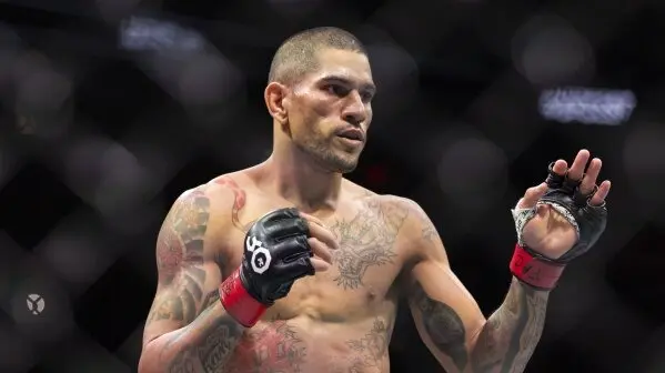 Massive Win For Alex Pereira At UFC 307, Retains Light Heavyweight Championship Alex Pereira