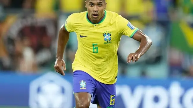Flamengo signs former Brazil and Juventus defender Alex Sandro on free transfer Alex Sandro