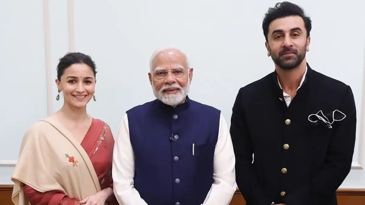 Alia Bhatt Asks PM Modi, 'Do You Get Time To Listen To Music?' Here's His Reply